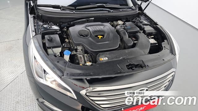 Hyundai LF Sonata 2.0 Smart, 2015 6