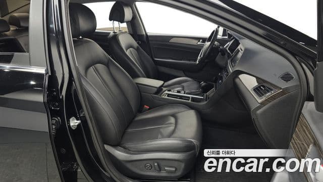 Hyundai LF Sonata 2.0 Smart, 2015 12