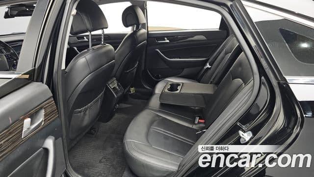 Hyundai LF Sonata 2.0 Smart, 2015 13