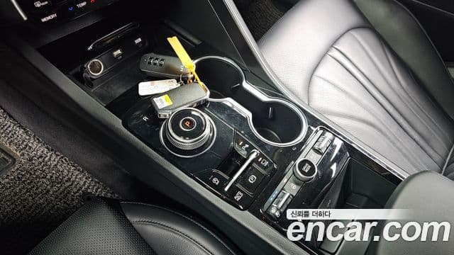 Kia K5 3세대 Signature, 2022 9