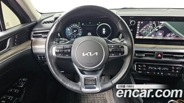 Kia K5 3세대 Signature, 2022 13