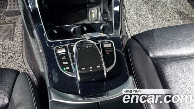 Mercedes-Benz C-класс W205, 2019 18