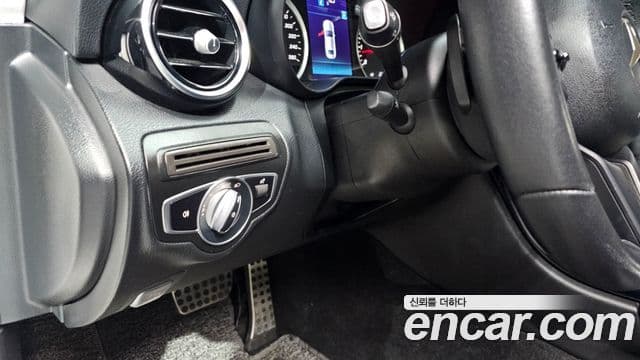 Mercedes-Benz C-класс W205, 2019 19