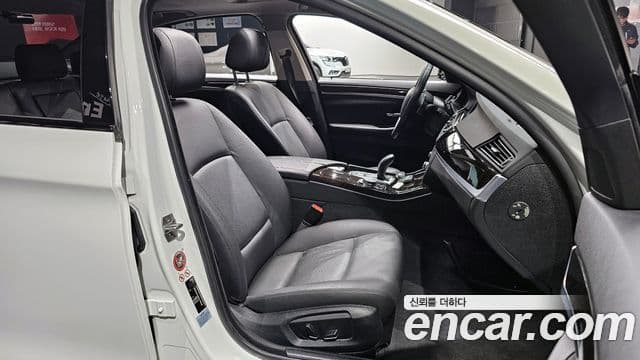 BMW 5시리즈 (F10) 528i M Aero Dynamic, 2016 10
