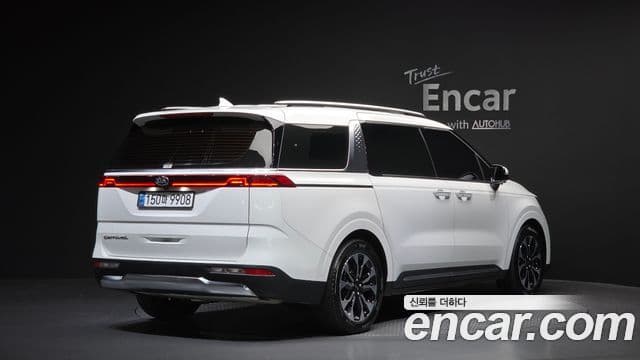 Kia Carnival 4세대 Signature, 2021 2