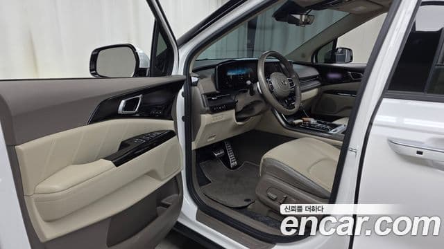 Kia Carnival 4세대 Signature, 2021 10