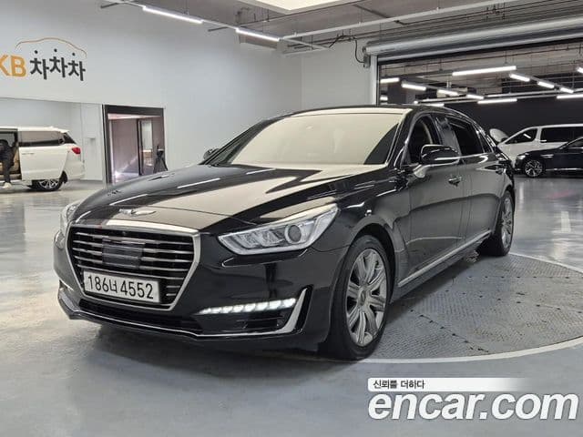 Genesis EQ900 Prestige, 2018 1