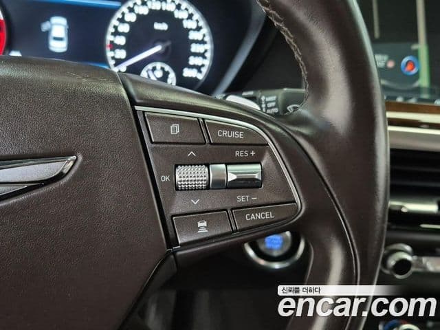 Genesis EQ900 Prestige, 2018 15