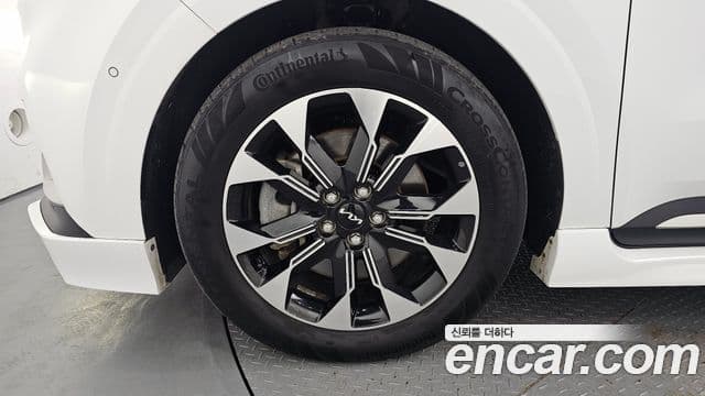 Kia Carnival 4세대 бензин 9인승 High Limousine(компания по спецнадстройкам), 2023 все фото