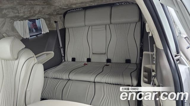 Kia Carnival 4세대 бензин 9인승 High Limousine(компания по спецнадстройкам), 2023 12