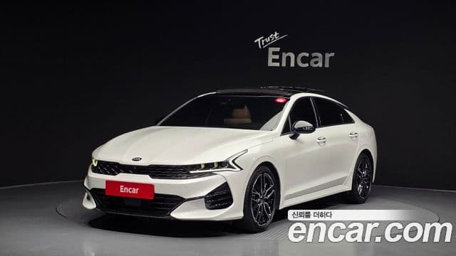 Kia K5 3세대 Signature, 2021 1