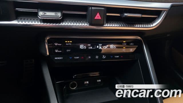 Kia K5 3세대 Signature, 2021 17