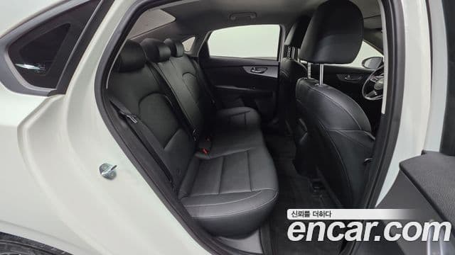 Kia The / новый New K3 2세대 Prestige, 2022 19