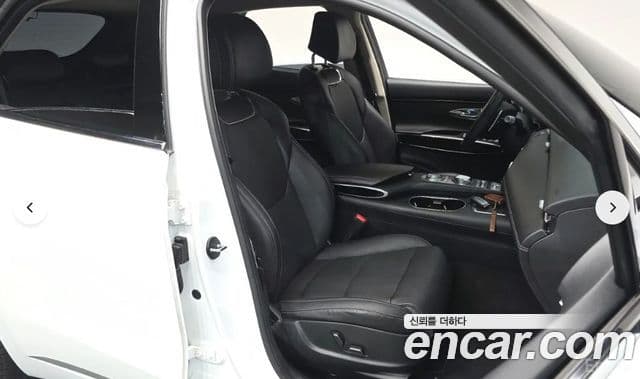 Genesis GV70, 2022 10