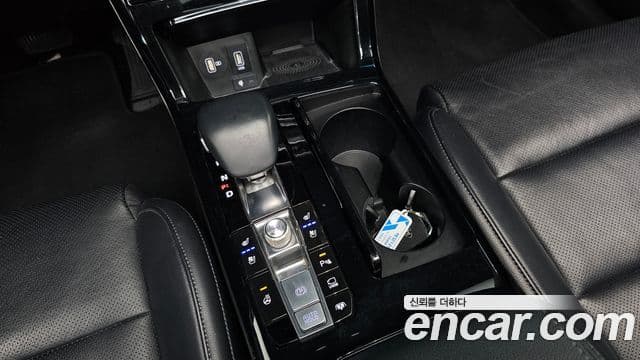 Kia K7 Premier 3.0 LPI Trendy(арендный автомобиль), 2020 9