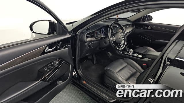 Kia K7 Premier 3.0 LPI Trendy(арендный автомобиль), 2020 11