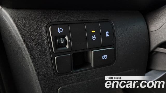 Hyundai Staria Modern, 2024 14