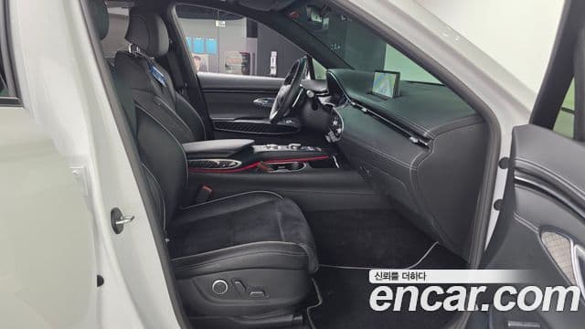 Genesis GV70, 2021 11