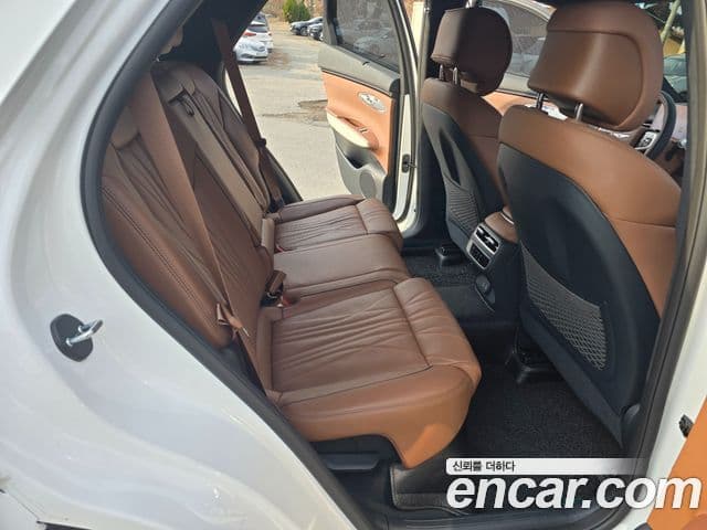 Genesis GV70, 2025 13