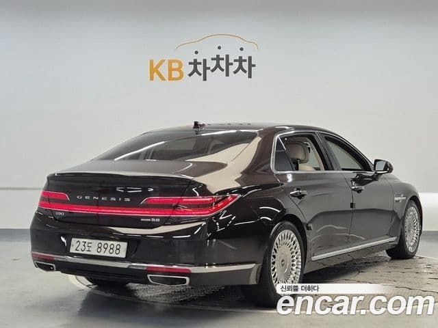 Genesis G90 Prestige, 2019 3