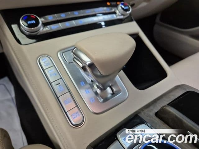 Genesis G90 Prestige, 2019 8