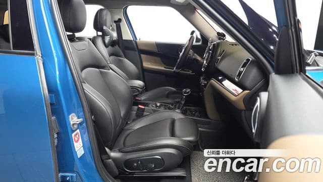 Mini Cooper D Countryman 2세대, 2017 11