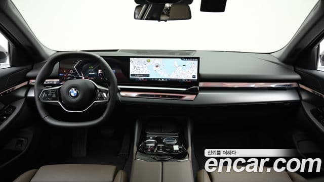 BMW 5시리즈 (G60), 2025 7