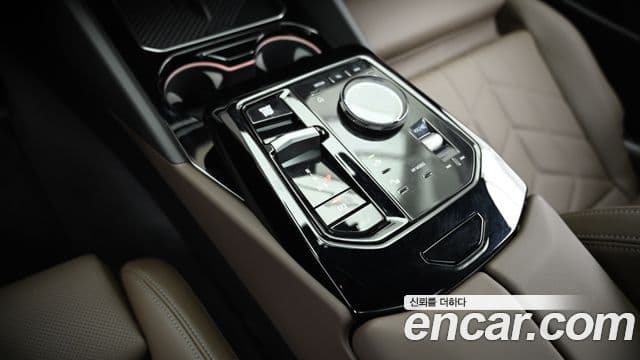 BMW 5시리즈 (G60), 2025 9