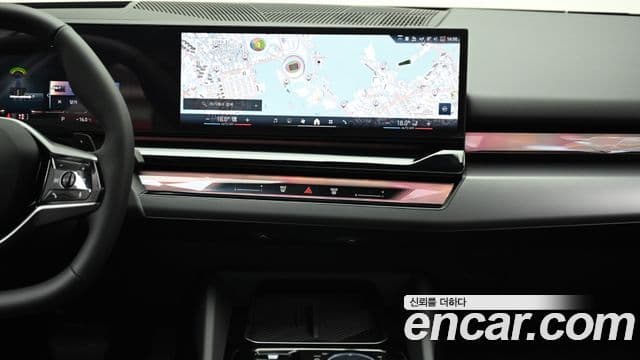 BMW 5시리즈 (G60), 2025 14