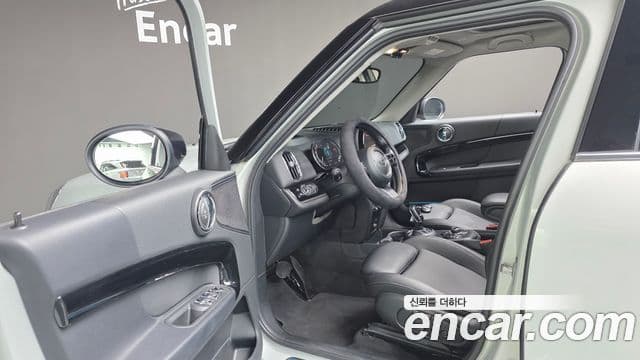 Mini Cooper D Countryman 2세대, 2022 13