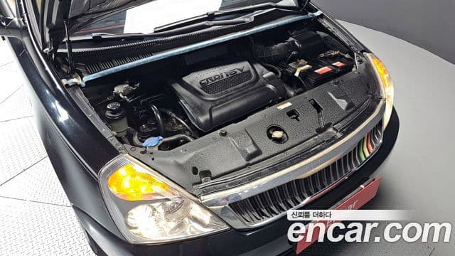 Kia Carnival R Premium, 2012 6