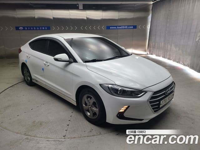 Hyundai Avante AD 1.6 GDI Smart, 2018 17