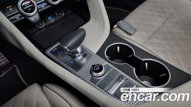 Genesis The / новый New G70, 2023 9