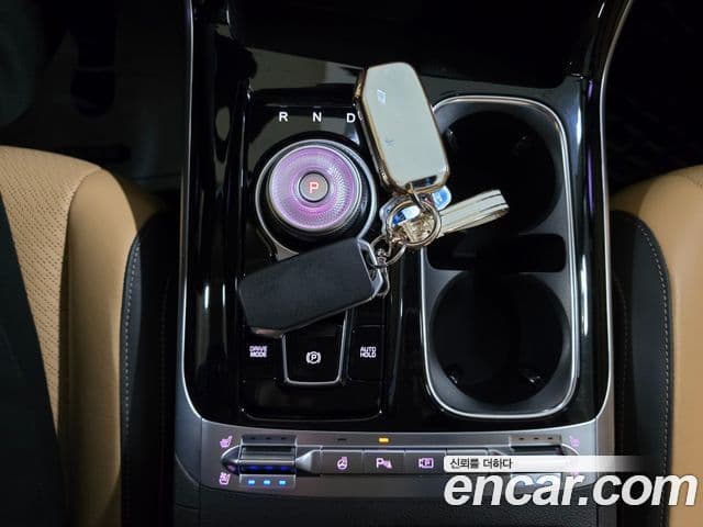 Kia Carnival 4세대 Signature, 2023 10