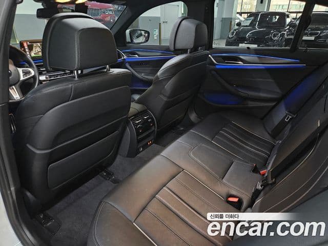 BMW 5시리즈 (G30) 520i M Sport, 2023 11
