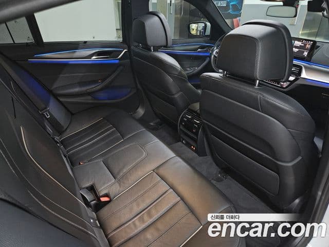 BMW 5시리즈 (G30) 520i M Sport, 2023 12