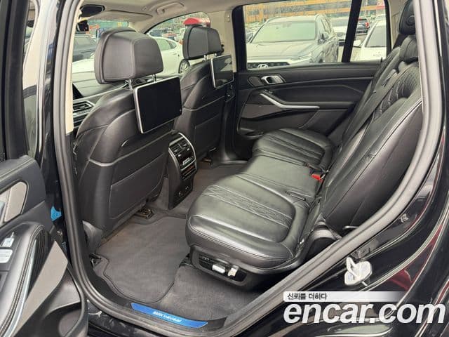 BMW X7 (G07) xDrive 40d Design Pure Excellence 7인승, 2021 11