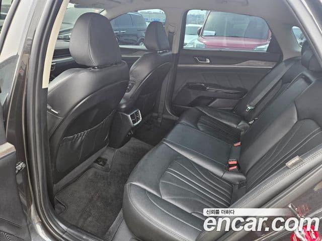 Kia K5 3세대 Signature, 2020 11