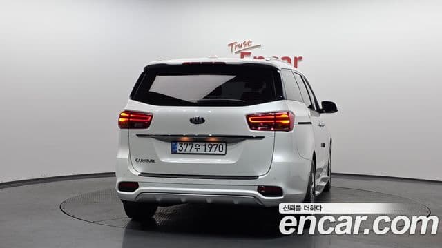 Kia The / новый New Carnival Special, 2019 4