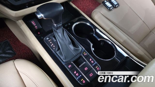 Kia The / новый New Carnival Special, 2019 9