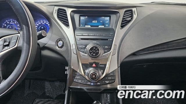 Hyundai Grandeur HG Exclusive, 2014 16