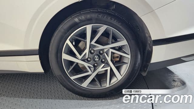 Hyundai Grandeur (GN7) люксовая версия, 2023 все фото