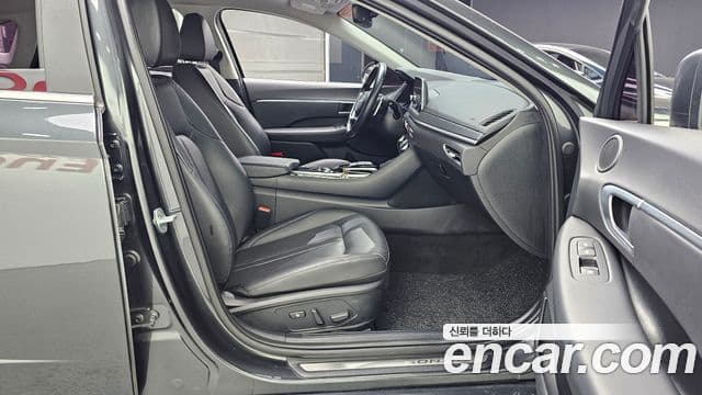 Hyundai Sonata (DN8) Premium Family, 2020 11
