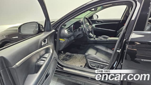 Genesis G70 Advanced, 2018 10