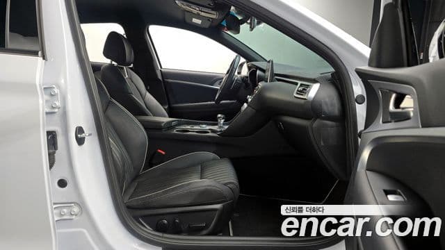 Genesis G70 Sport пакет, 2018 11