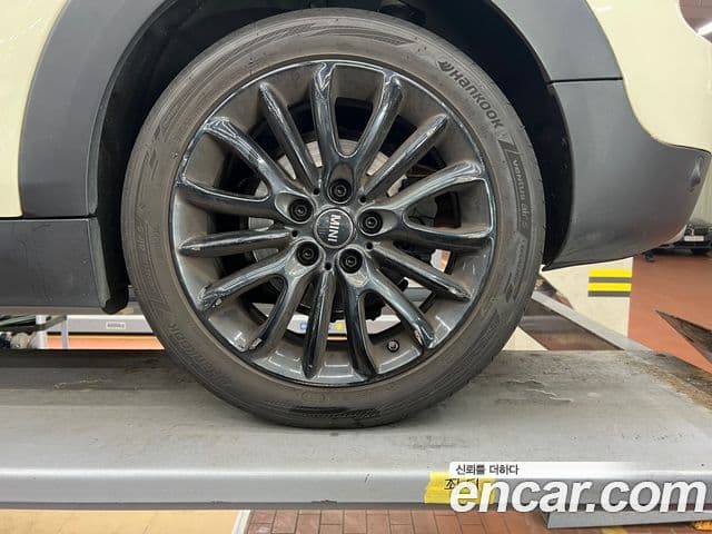 Mini Cooper 클럽맨 2세대, 2022 все фото