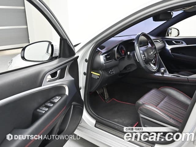 Genesis G70 Sport пакет, 2018 11