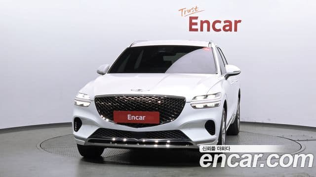 Genesis GV70, 2021 3