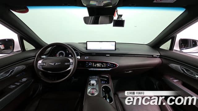 Genesis GV70, 2021 7