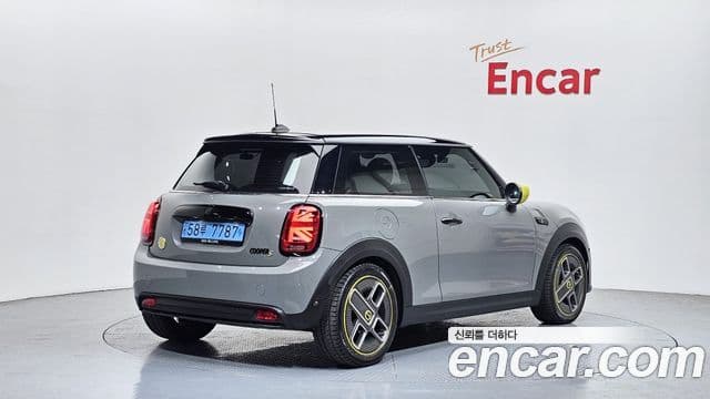 Mini Cooper Электрический (Electric) 3세대, 2022 2